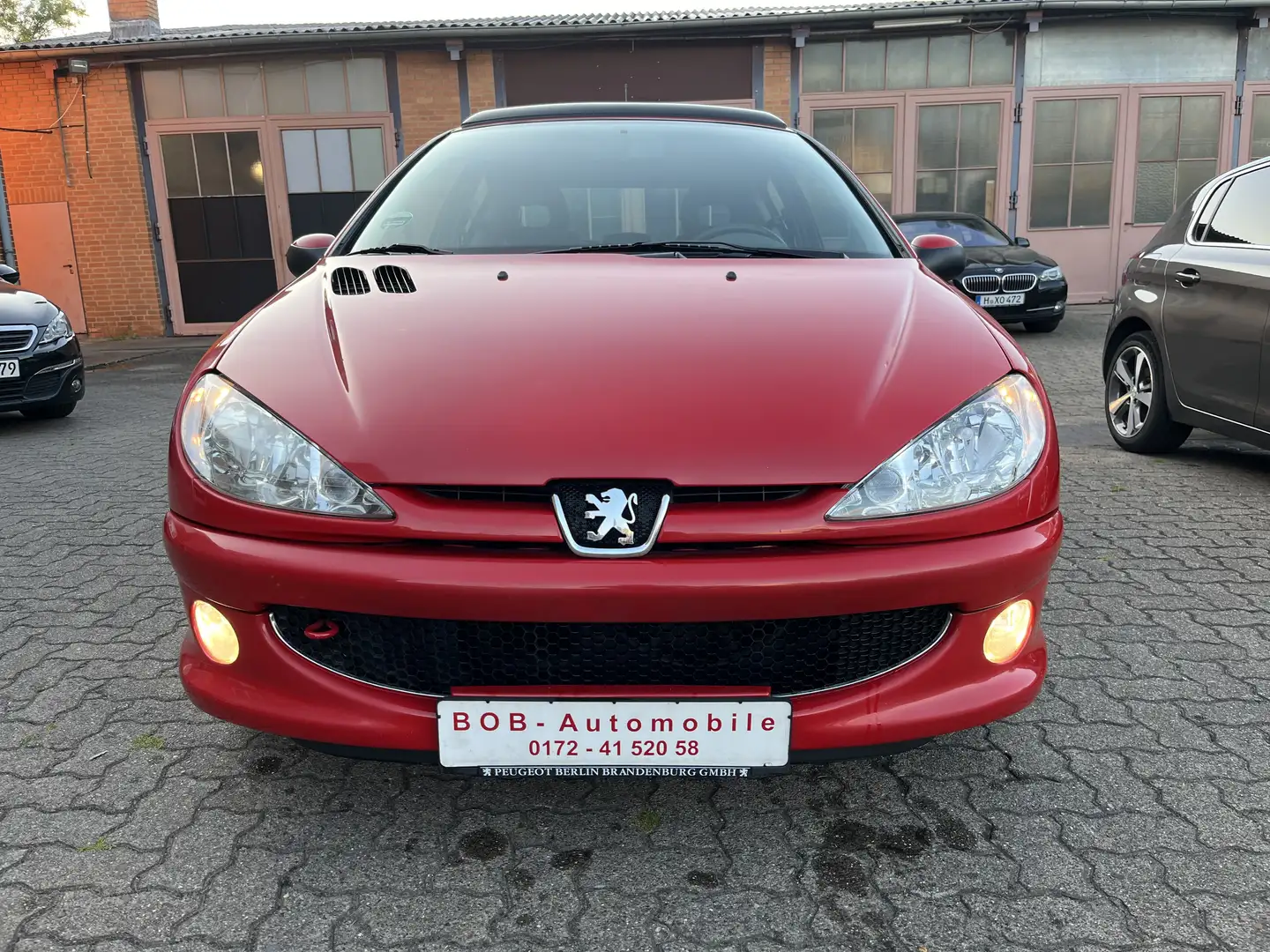Peugeot 206 90 Tendance 1-Hand Schiebedach Panorama TÜV NEU Rot - 2