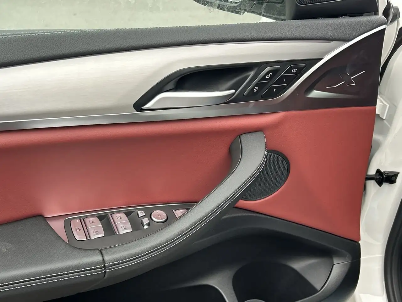 BMW X4 снимка BMW X4
