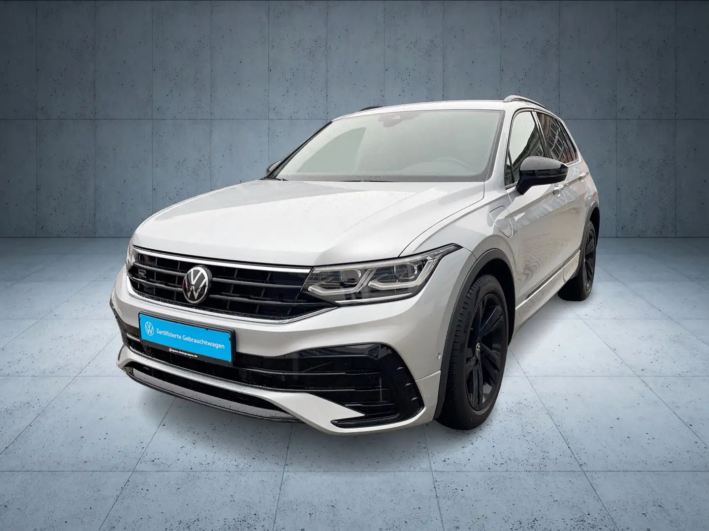 Volkswagen Tiguan R-Line 1.4 TSI eHybrid DSG AHK+ACC+FLA+Nav Silber - 2