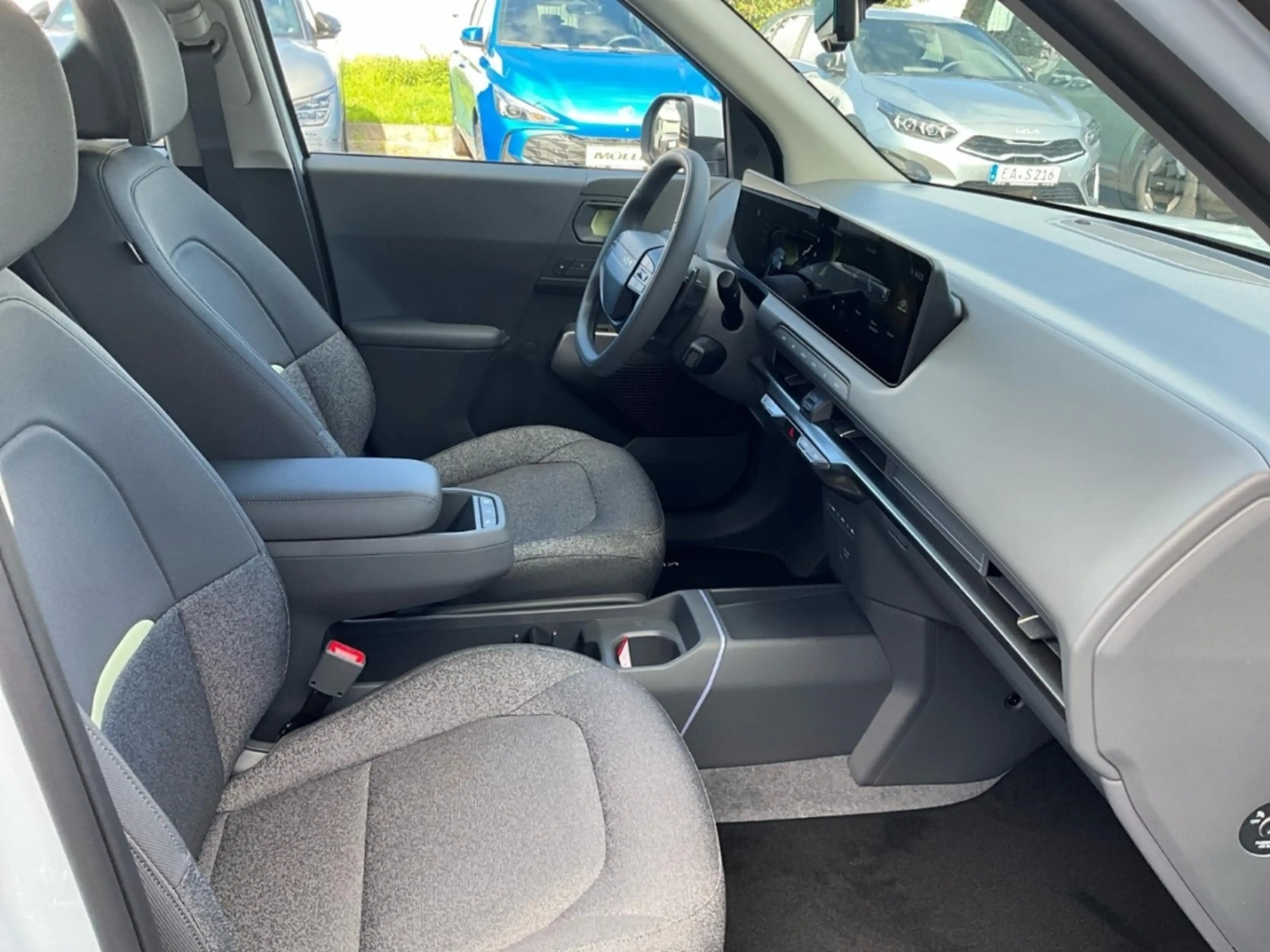 Kia EV2 42.2 Air P1 WP Navi LED Klimaautom Rückfahrkam. — photo 14