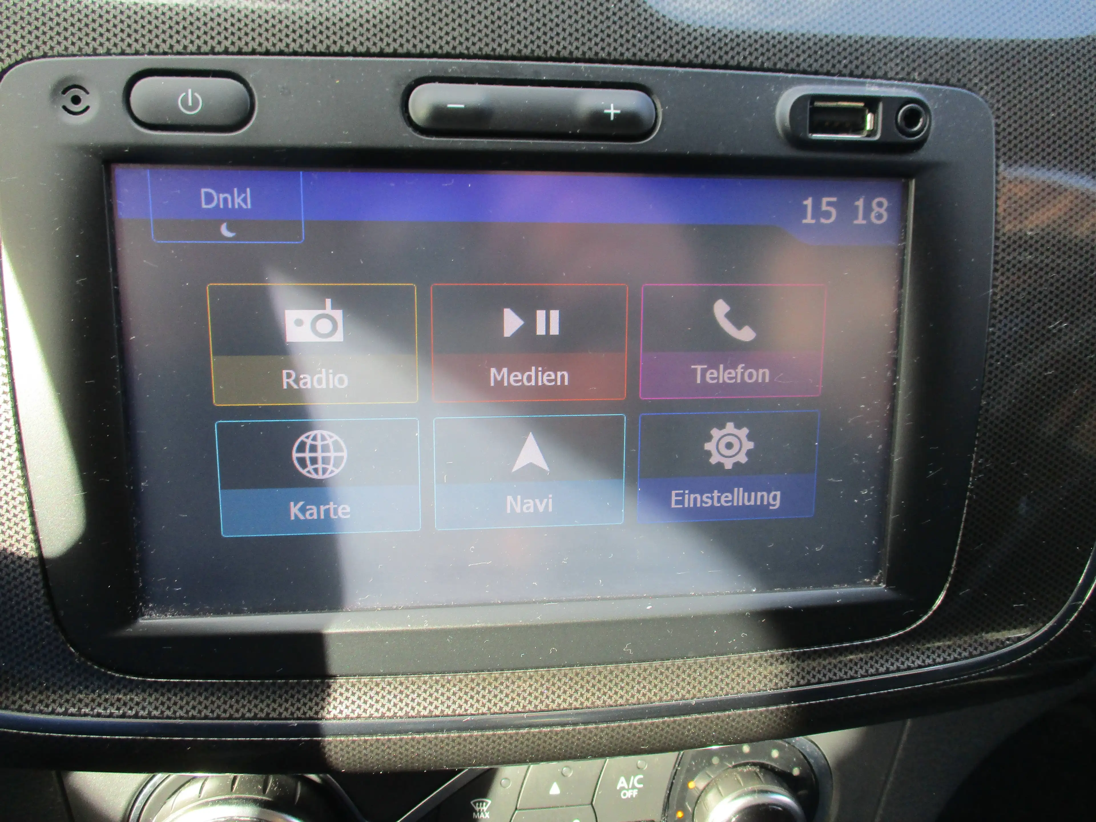 Dacia Logan Stepway / Navi / Rückfahrkamera / Klima . . . — photo 10