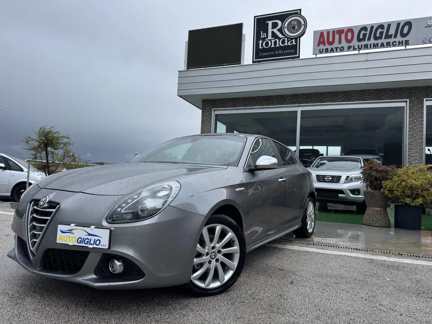 Alfa Romeo Giulietta Giulietta III 2010 1.6 jtdm Distinctive E5+ Gris - 1
