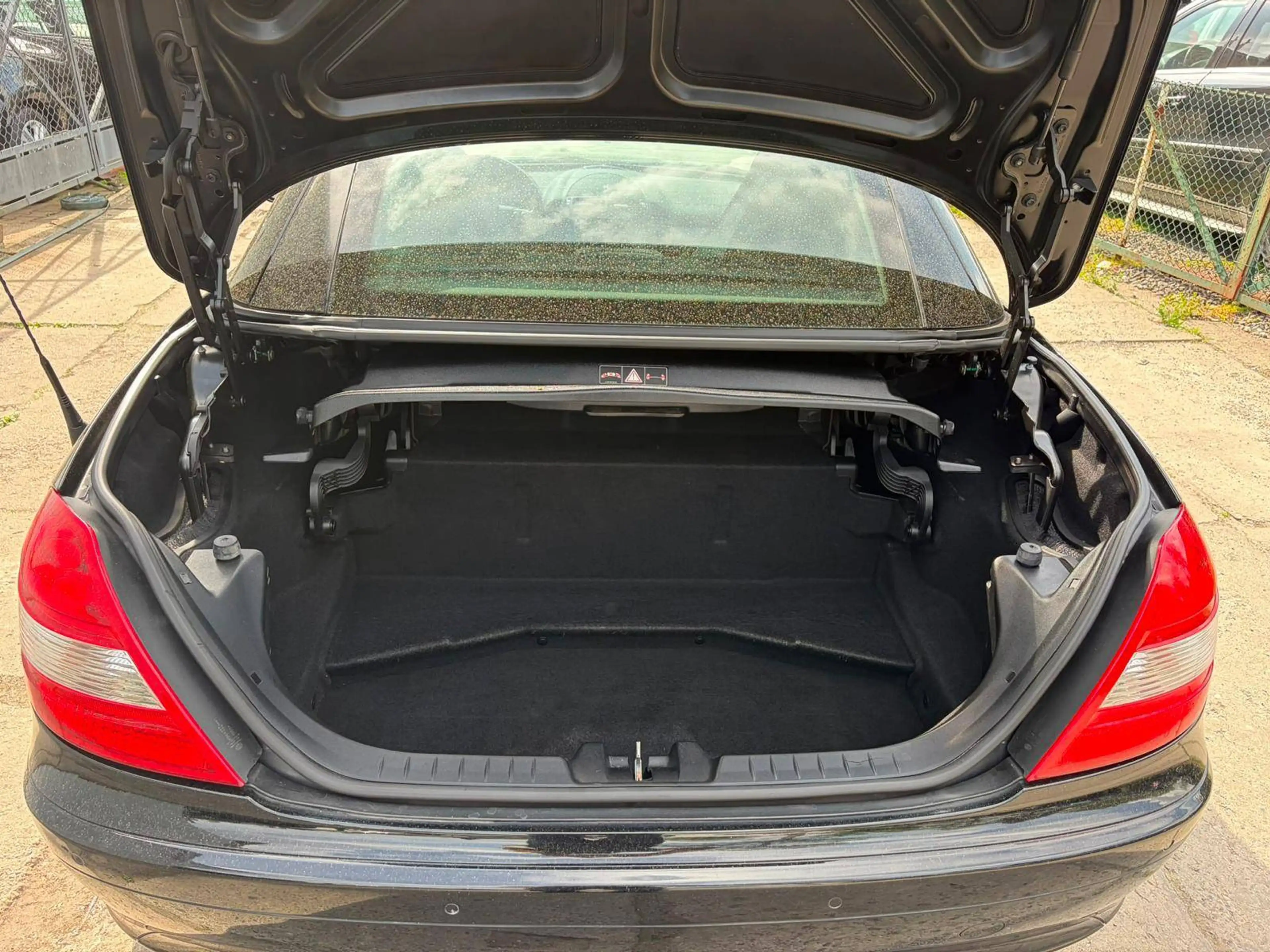 Mercedes-Benz SLK 200 SLK 200 Kompressor *AUTOMATIK*KLIMA*DESIGNO* — photo 6