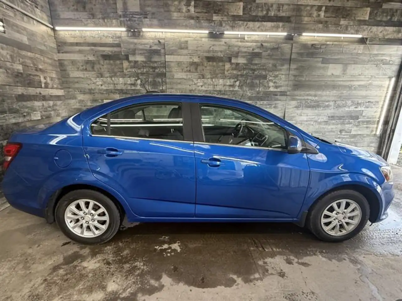 Chevrolet Sonic photo Chevrolet Sonic