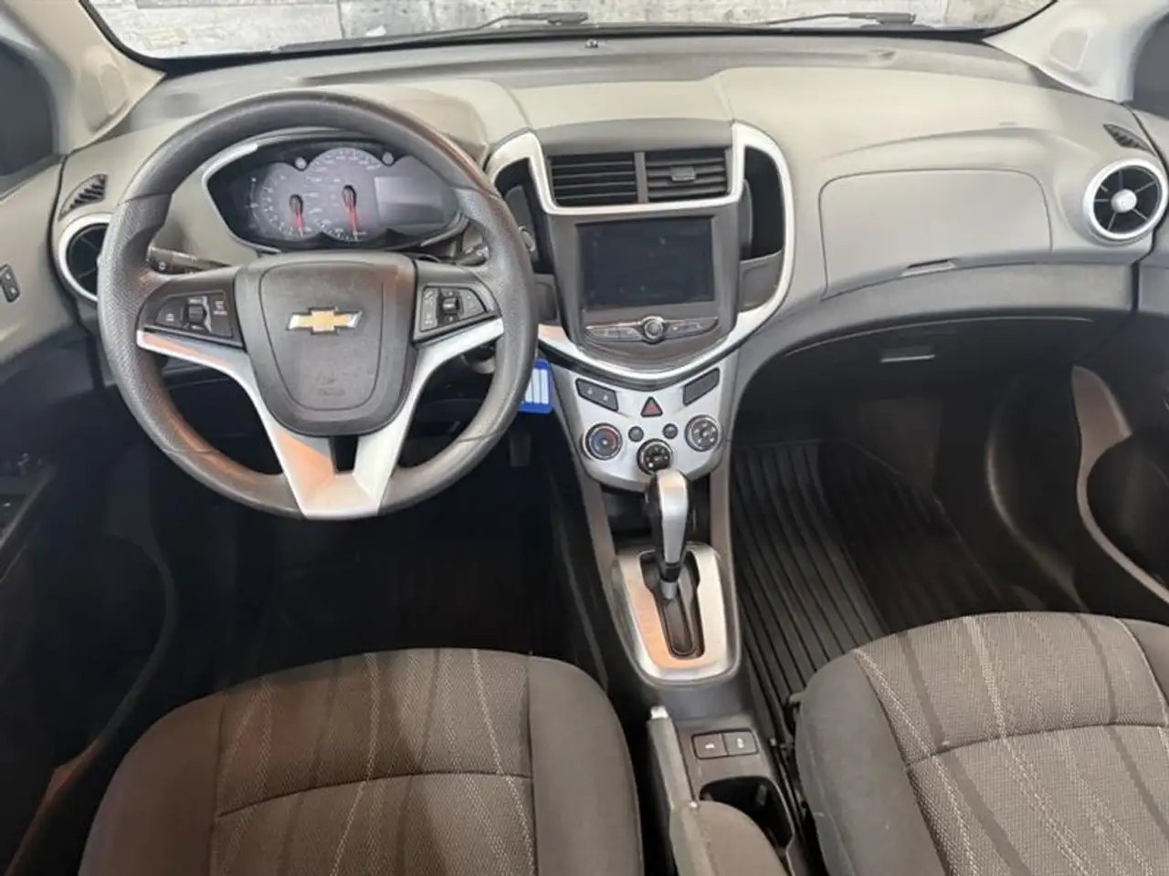 Chevrolet Sonic photo Chevrolet Sonic