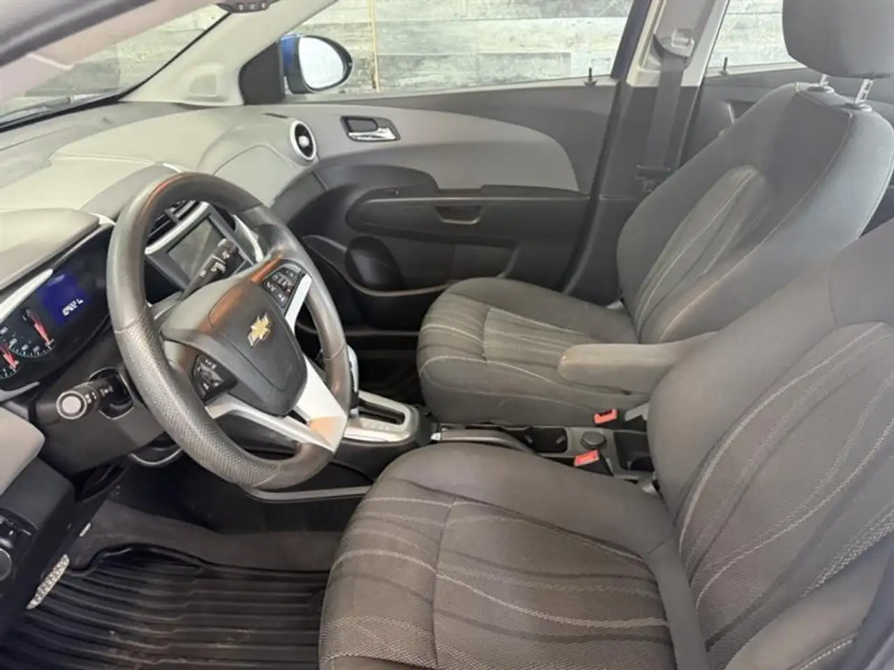 Chevrolet Sonic photo Chevrolet Sonic