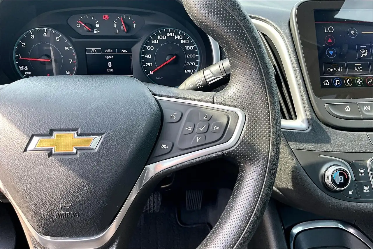 Chevrolet Malibu снимка Chevrolet Malibu