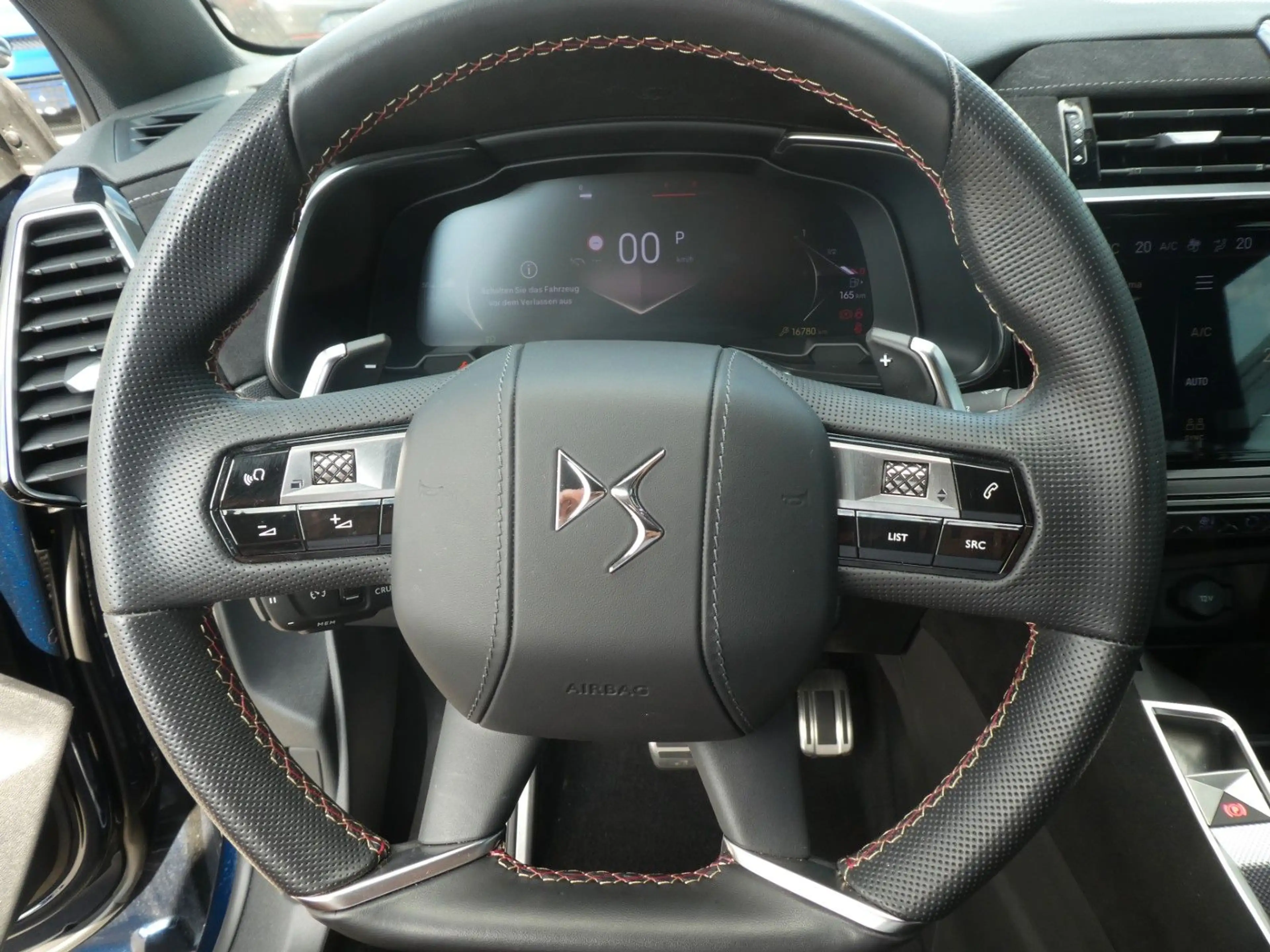 DS Automobiles DS 7 Crossback Performance Line + Navi, Kamera — photo 14