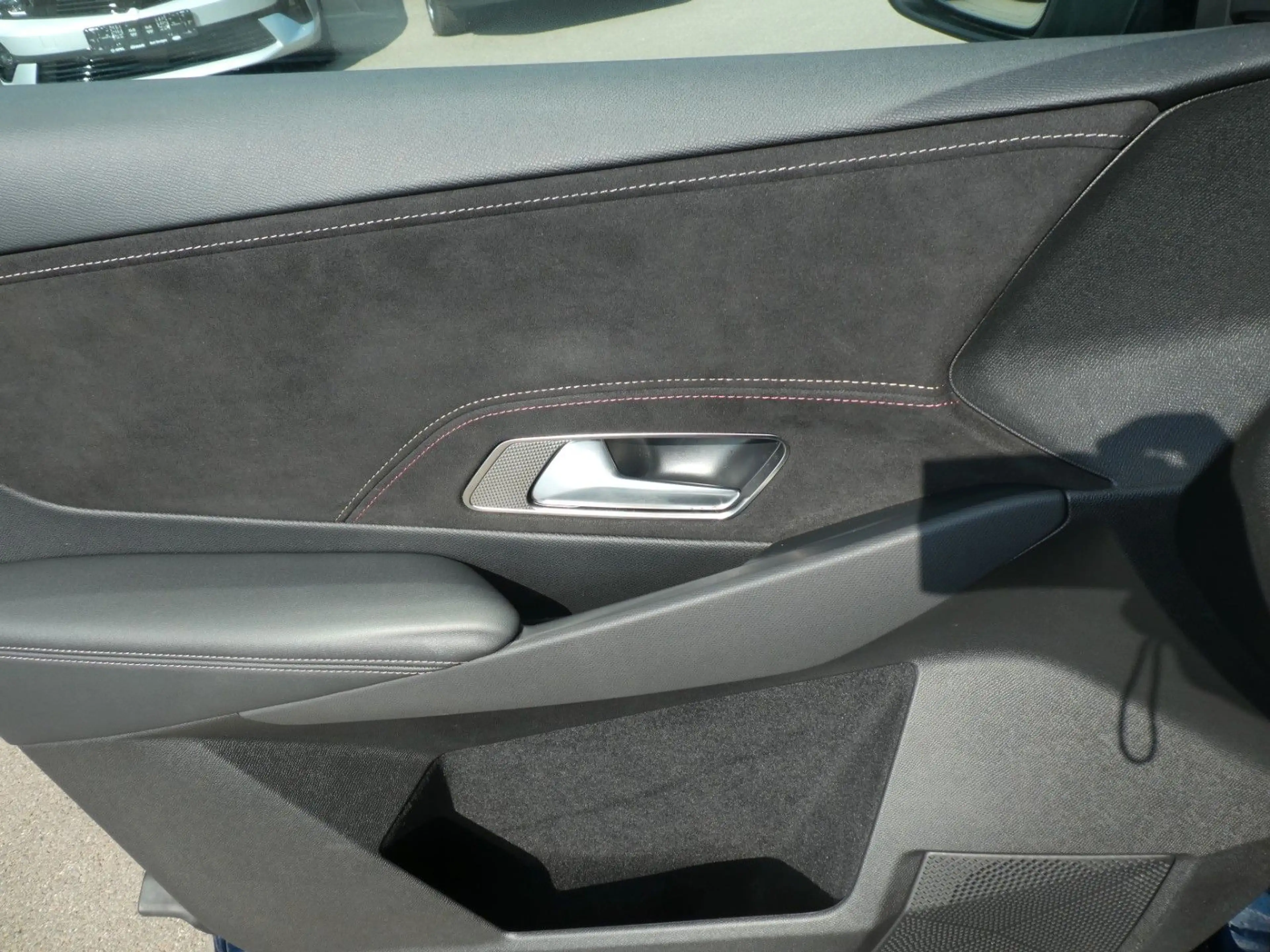 DS Automobiles DS 7 Crossback Performance Line + Navi, Kamera — photo 12