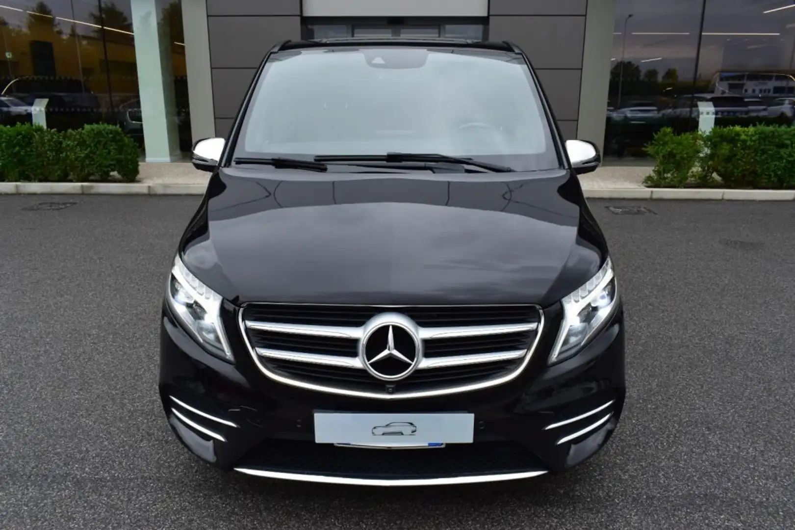 Mercedes-Benz V 250 V 250 d Automatic AVANTGARDE AMG edition 5 POSTI Schwarz - 2