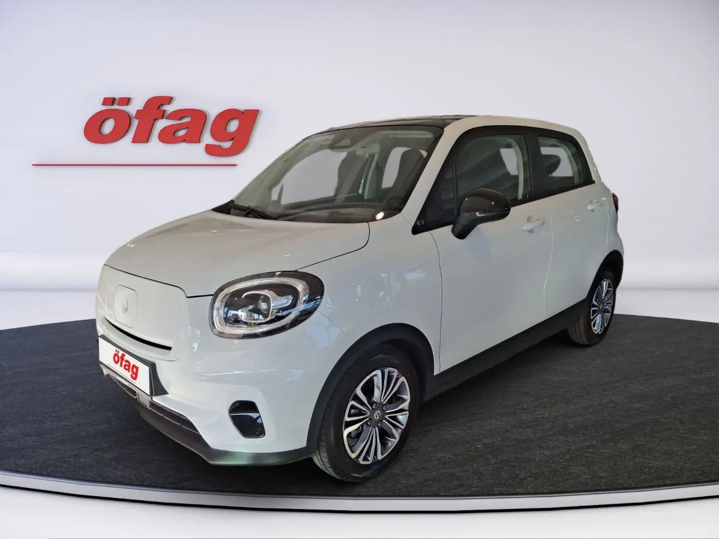 Leapmotor T03 37,3 kWh BEV ACC+Navi+Pano+SD+Kam.+KeyLess Weiß - 2