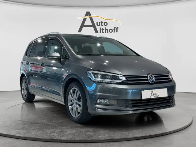 Volkswagen Touran 7-SITZE 2.HD DSG ACC LED KAM NAV PARK SHZ
