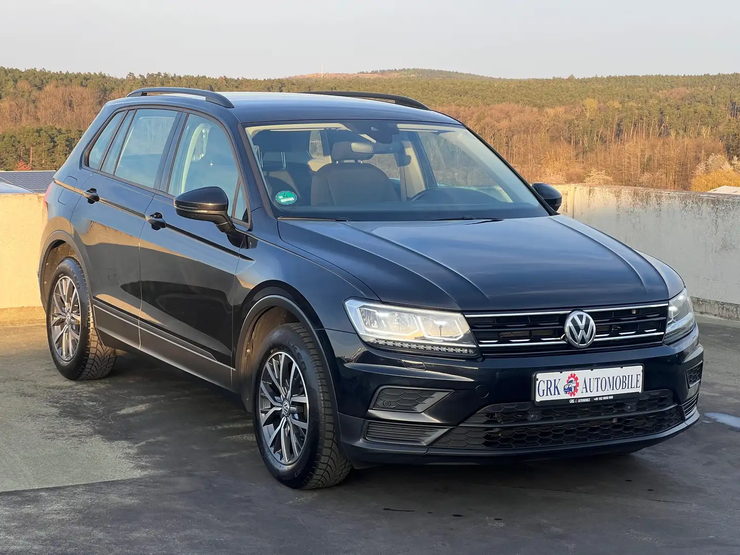 Volkswagen Tiguan 2.0TDI 150PS DSG BMT/Start-Stopp LED Lane Assist Schwarz - 2