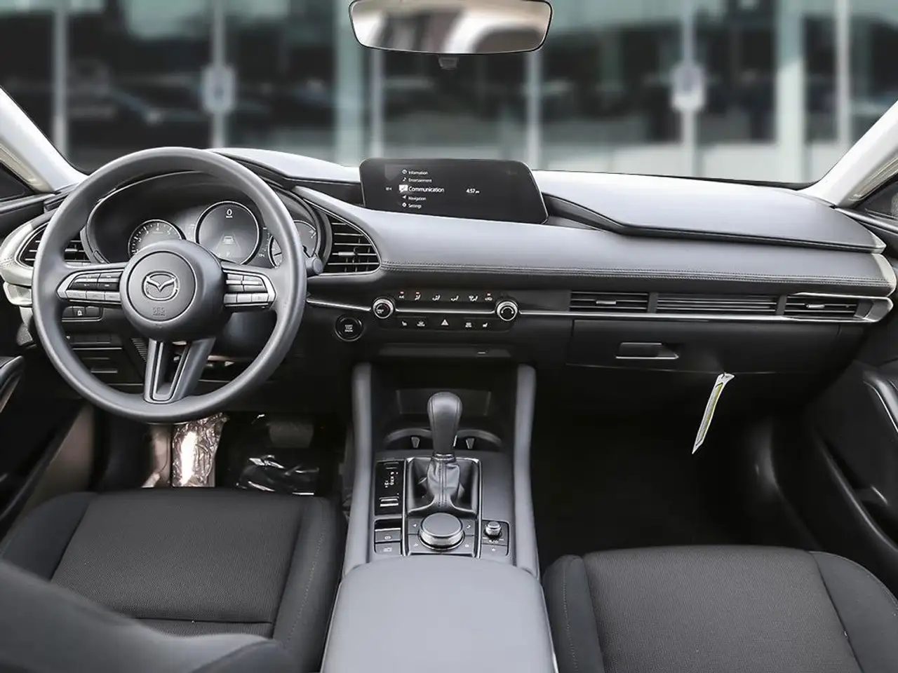Mazda 3 снимка Mazda 3