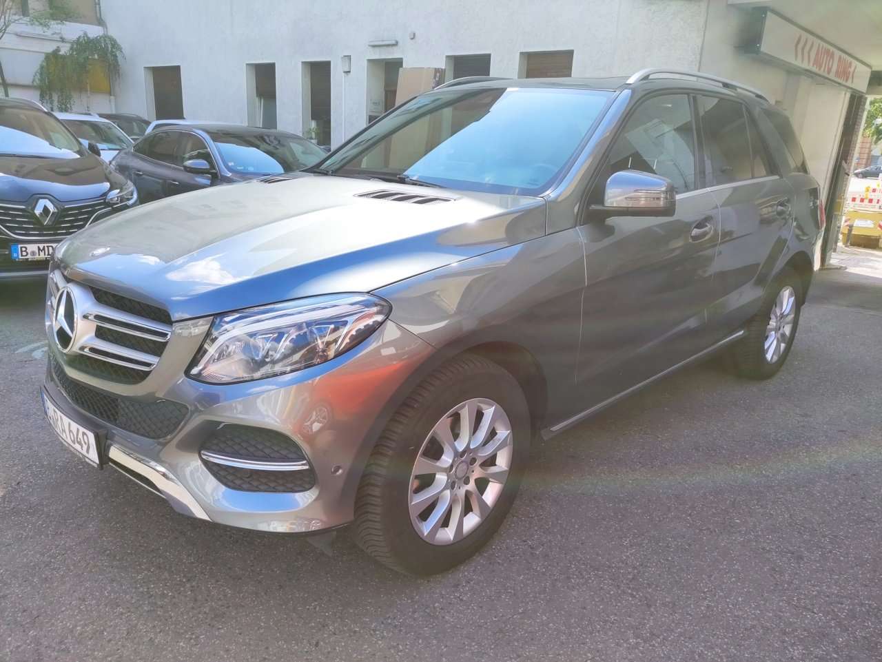 Second hand Mercedes Benz Gle-Class 