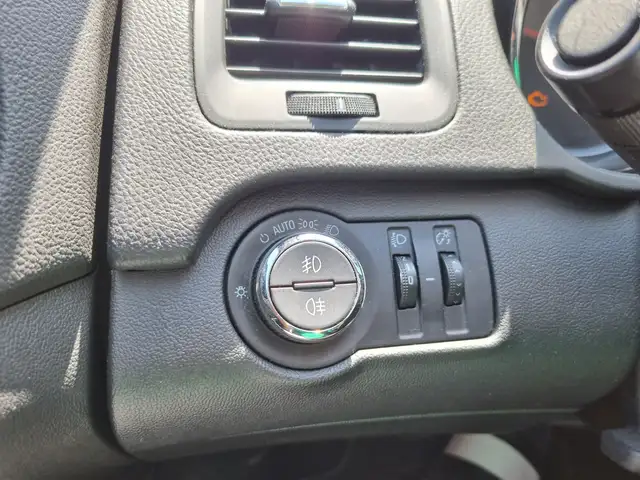 Opel Insignia view 16