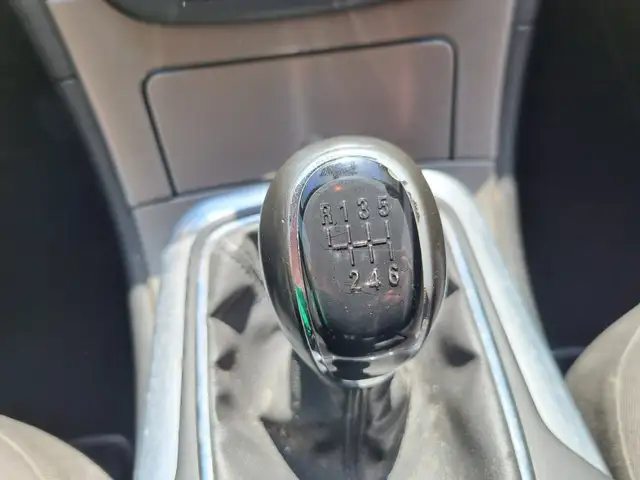 Opel Insignia view 17