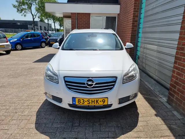 Opel Insignia view 14