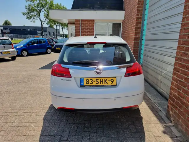 Opel Insignia view 25