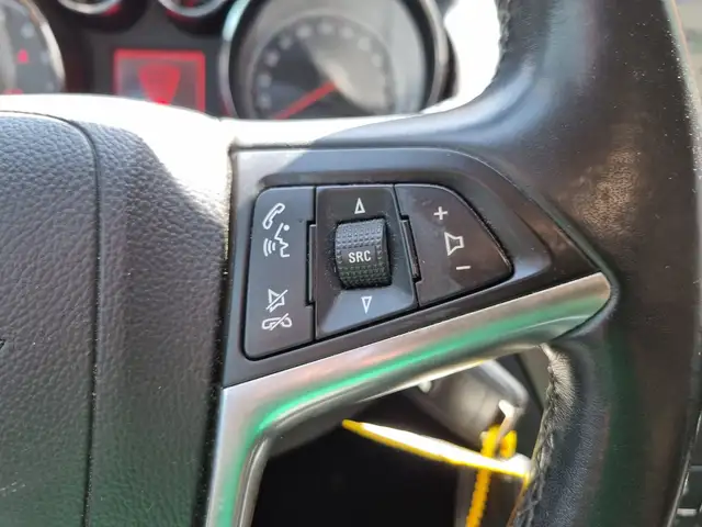 Opel Insignia view 18
