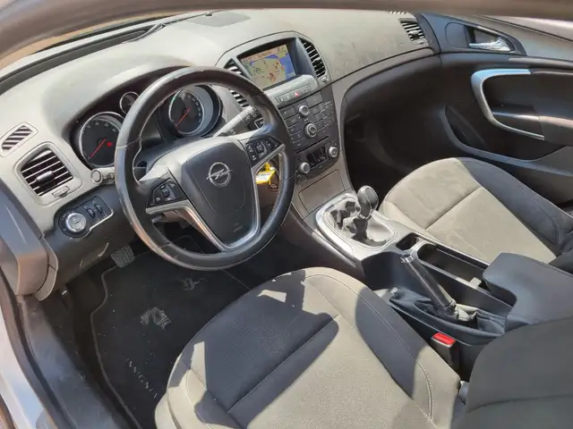 Opel Insignia view 21