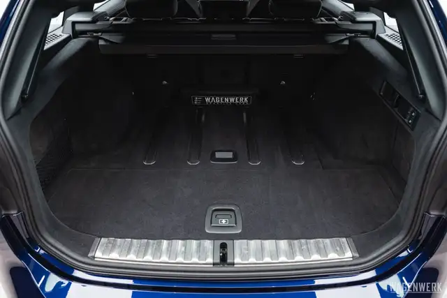 BMW M3 Competition M xDrive Touring Aut. INDIVIDUAL CARB Ansicht 17