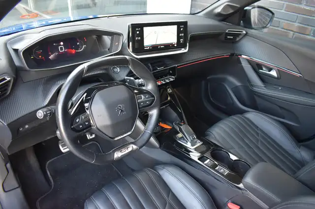 Peugeot 208 view 14