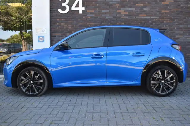 Peugeot 208 view 7