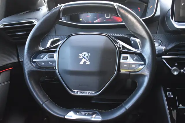 Peugeot 208 view 25