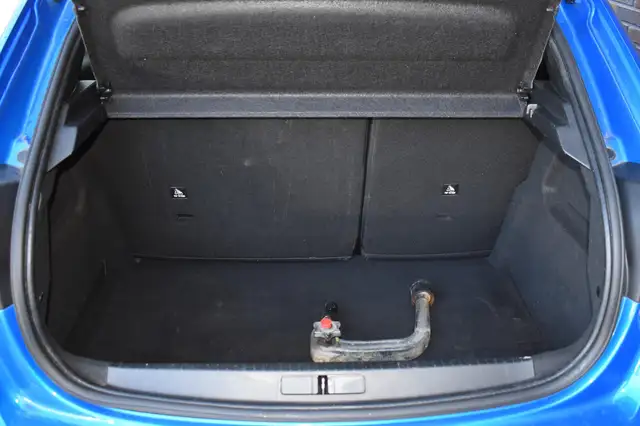 Peugeot 208 view 30