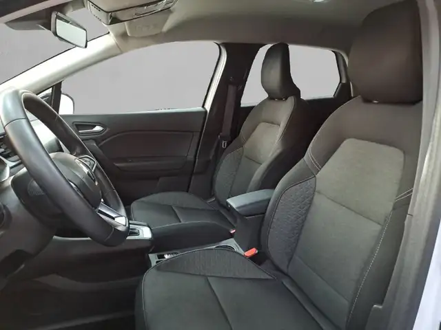 Renault Captur view 11