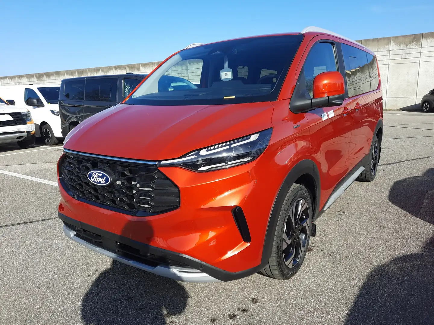 Ford Tourneo Custom 2.0l 320 L1 Active 0% FIN Rojo - 2