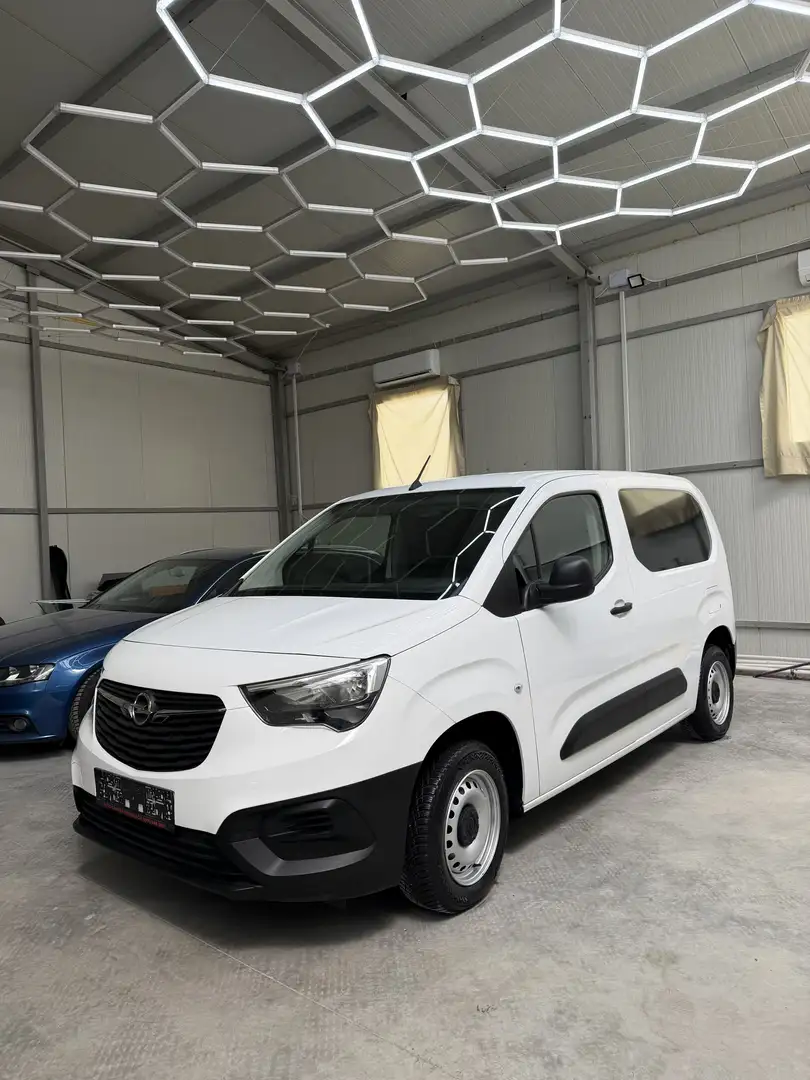Opel Combo Sehr gepflegter Firmenwagen, 3-Sitzer ! - 1