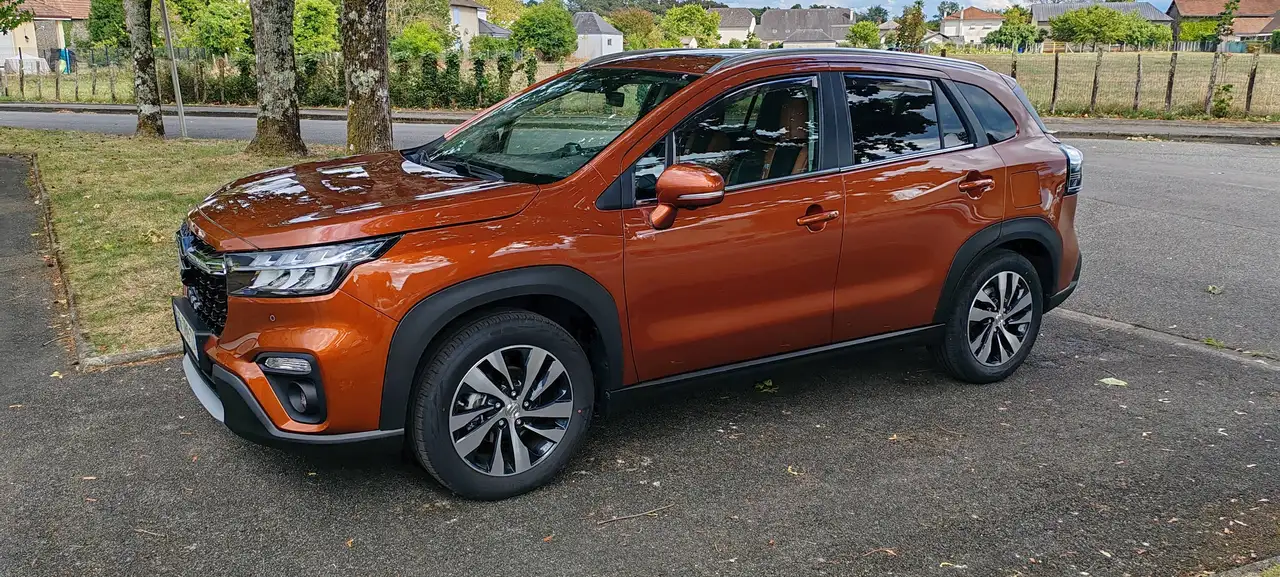 Suzuki S-Cross