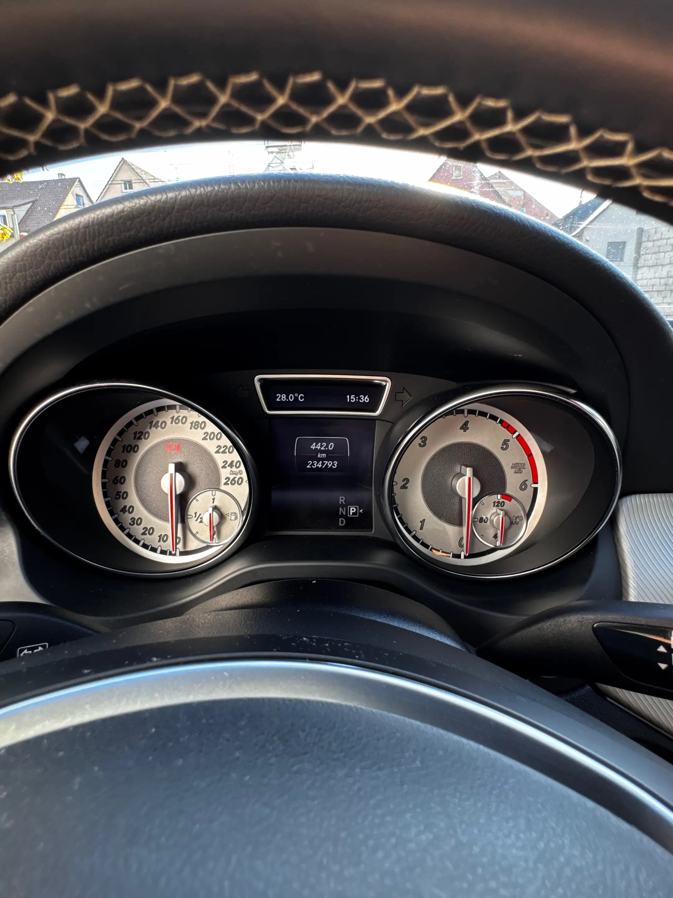 Mercedes-Benz CLA 220 CLA Diesel CDI 7G-DCT — photo 12