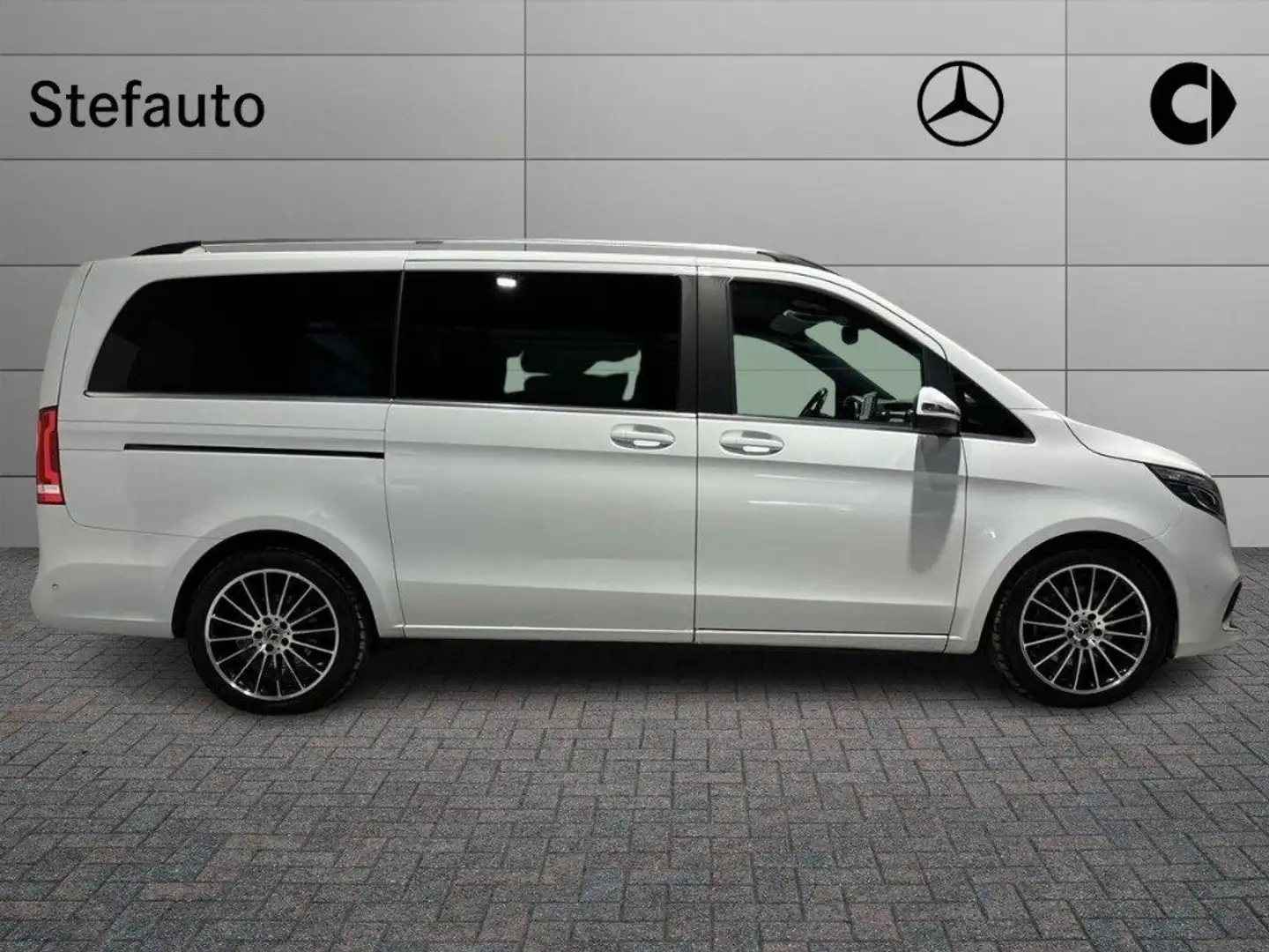 Mercedes-Benz V 300 d Automatic Premium Long 8 Posti Bianco - 2