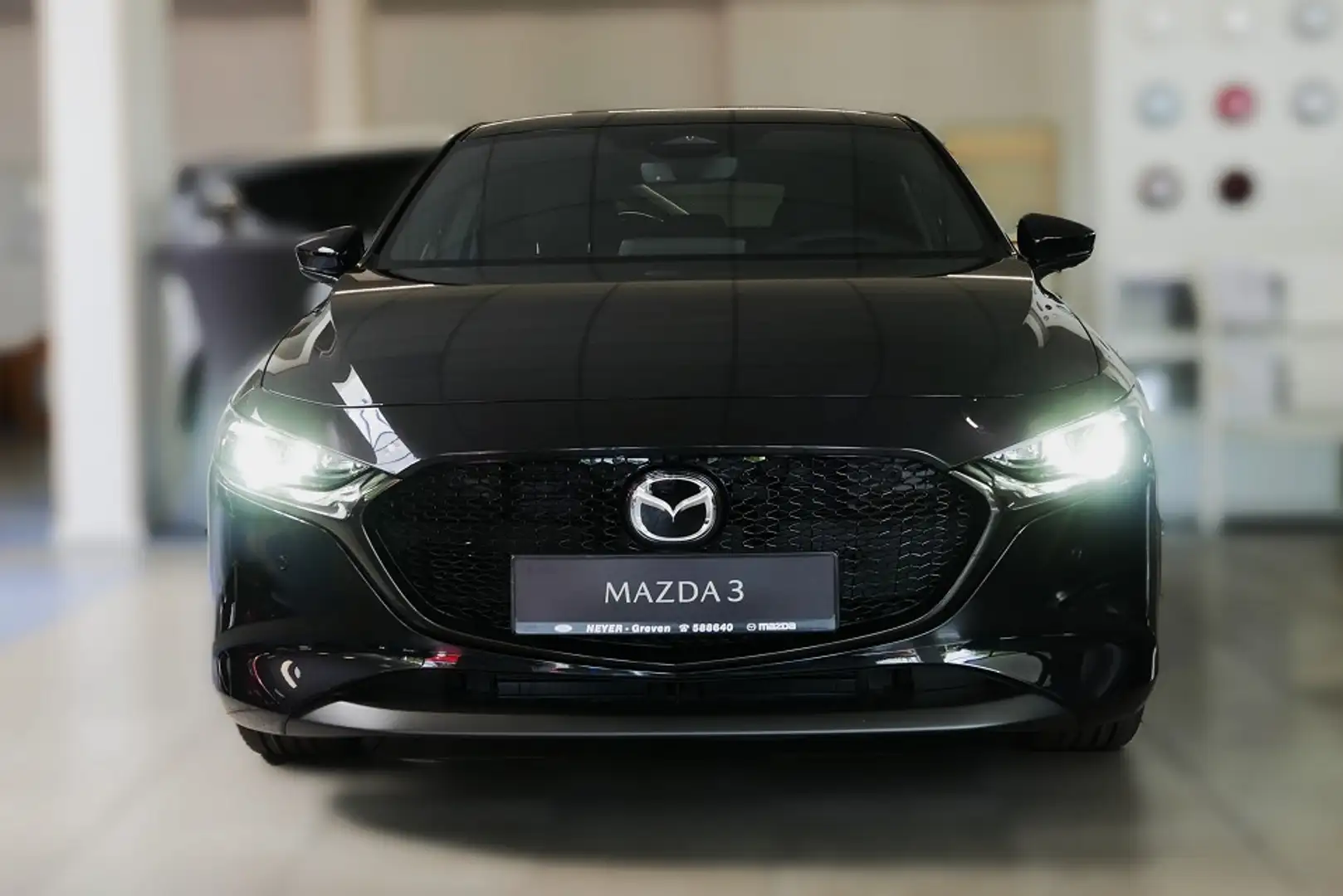 Mazda 3 2.5L e-SKYACTIV G 140ps AT Exclusive *Navi Kamera Schwarz - 2