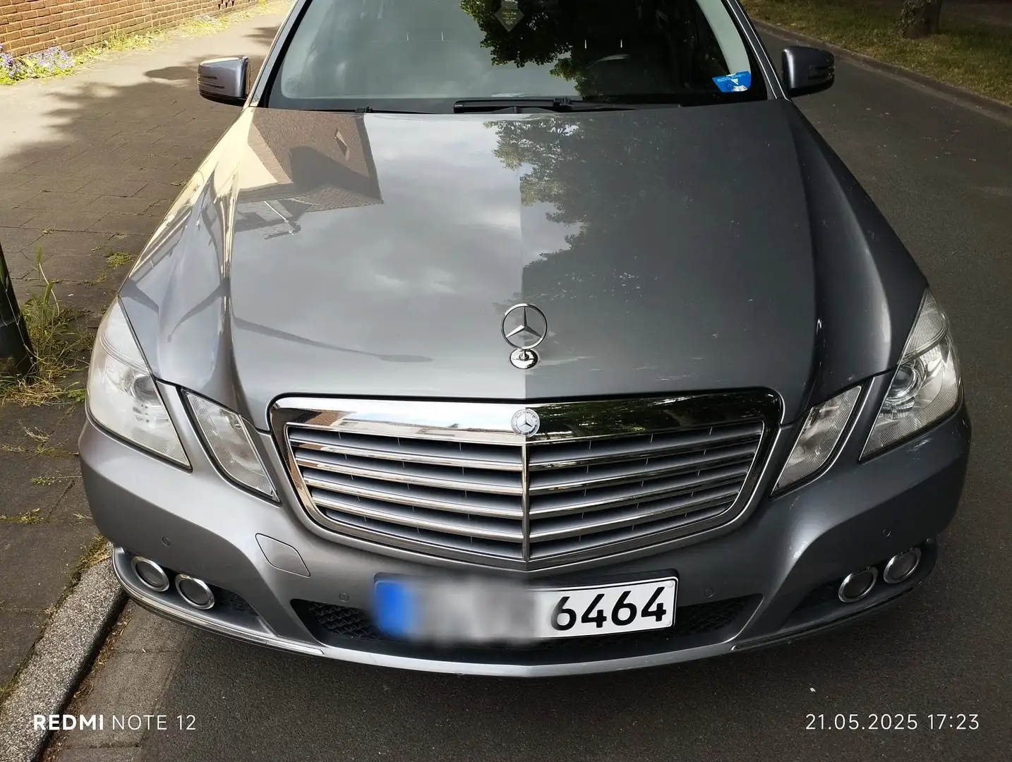 Mercedes-Benz E 220 CDI DPF BlueEFFICIENCY 7G-TRONIC - 1