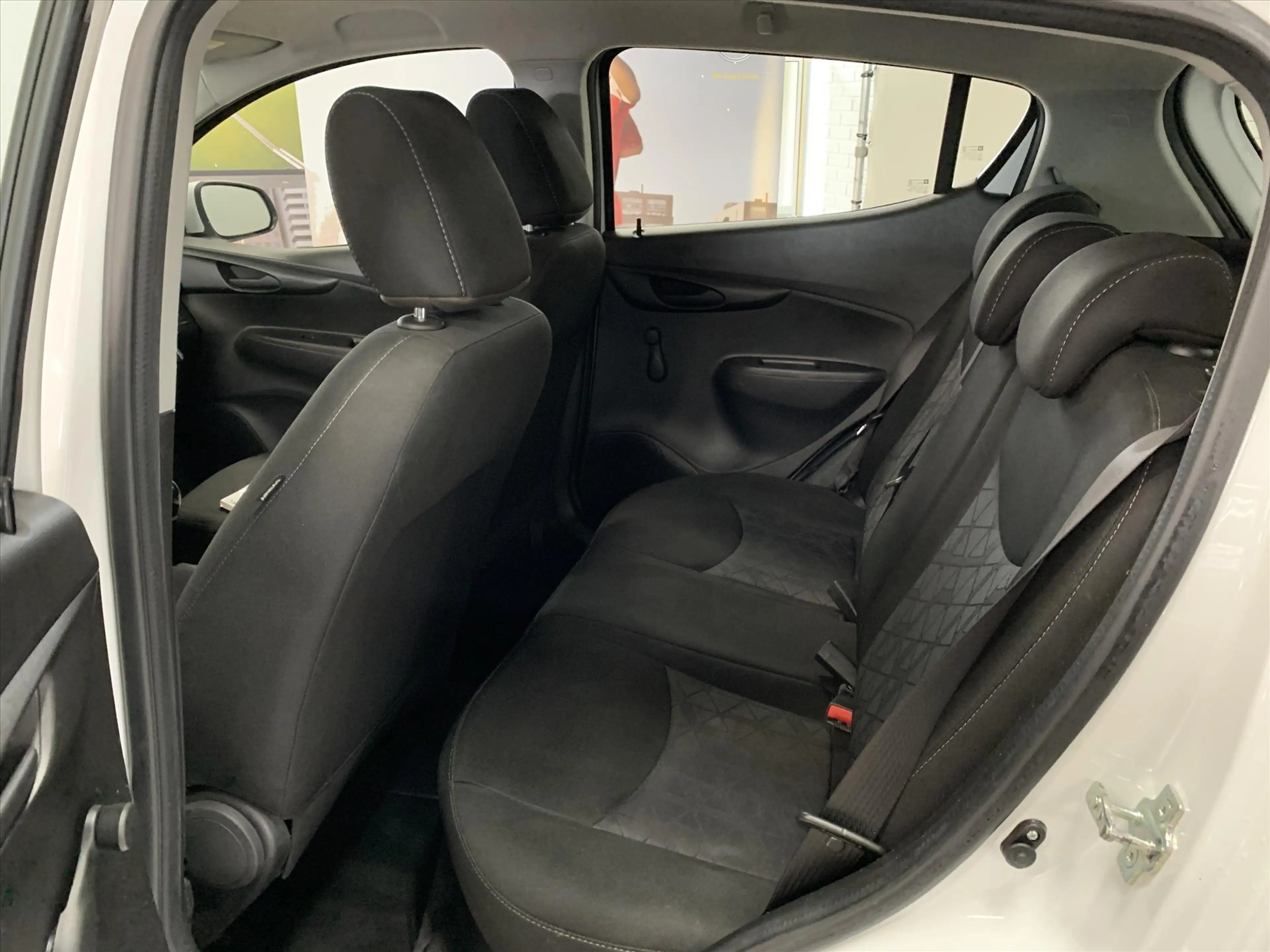 Opel Karl 1.0 Start/Stop 75pk 120 Jaar Edition — photo 6