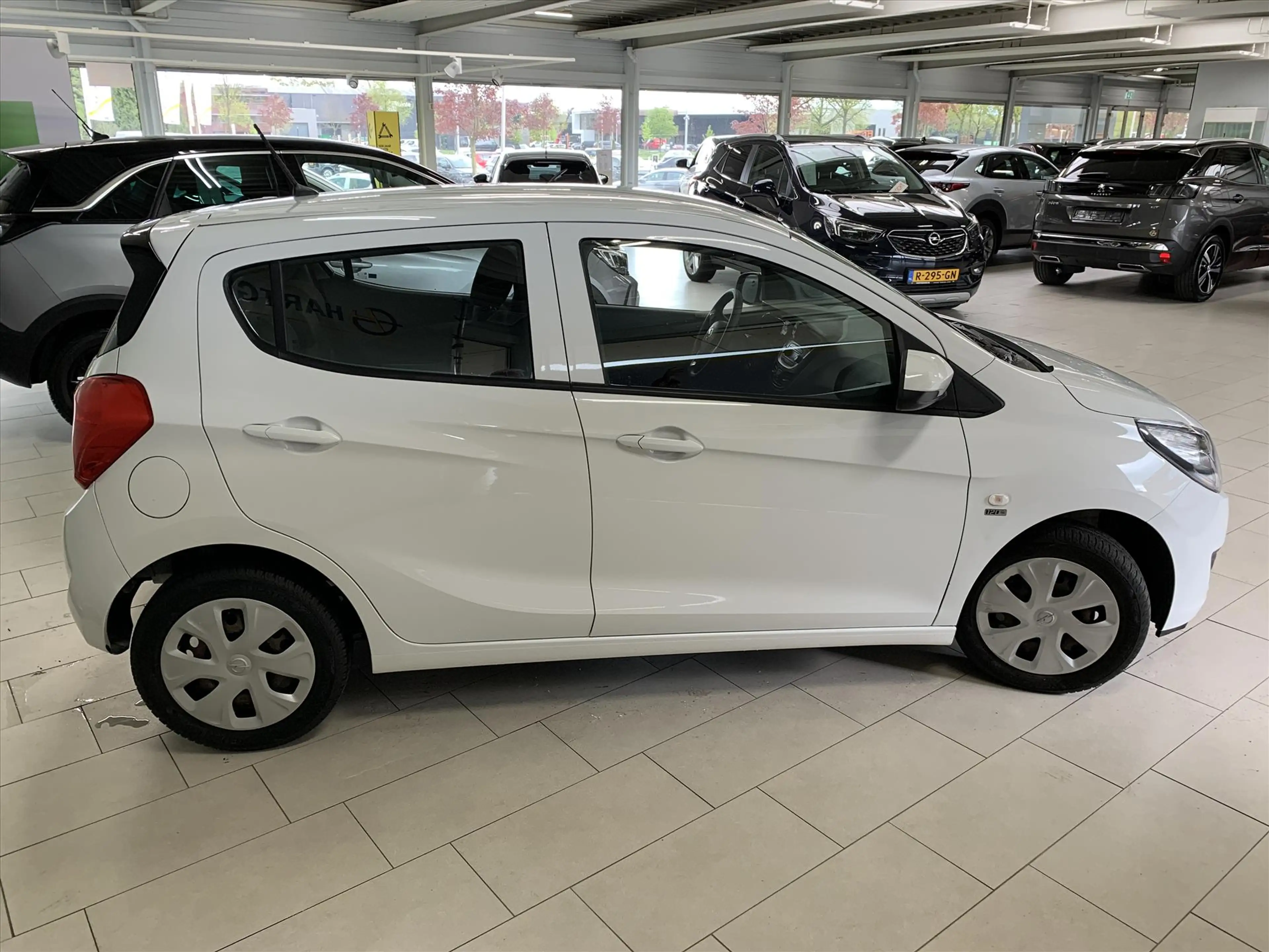 Opel Karl 1.0 Start/Stop 75pk 120 Jaar Edition — photo 15