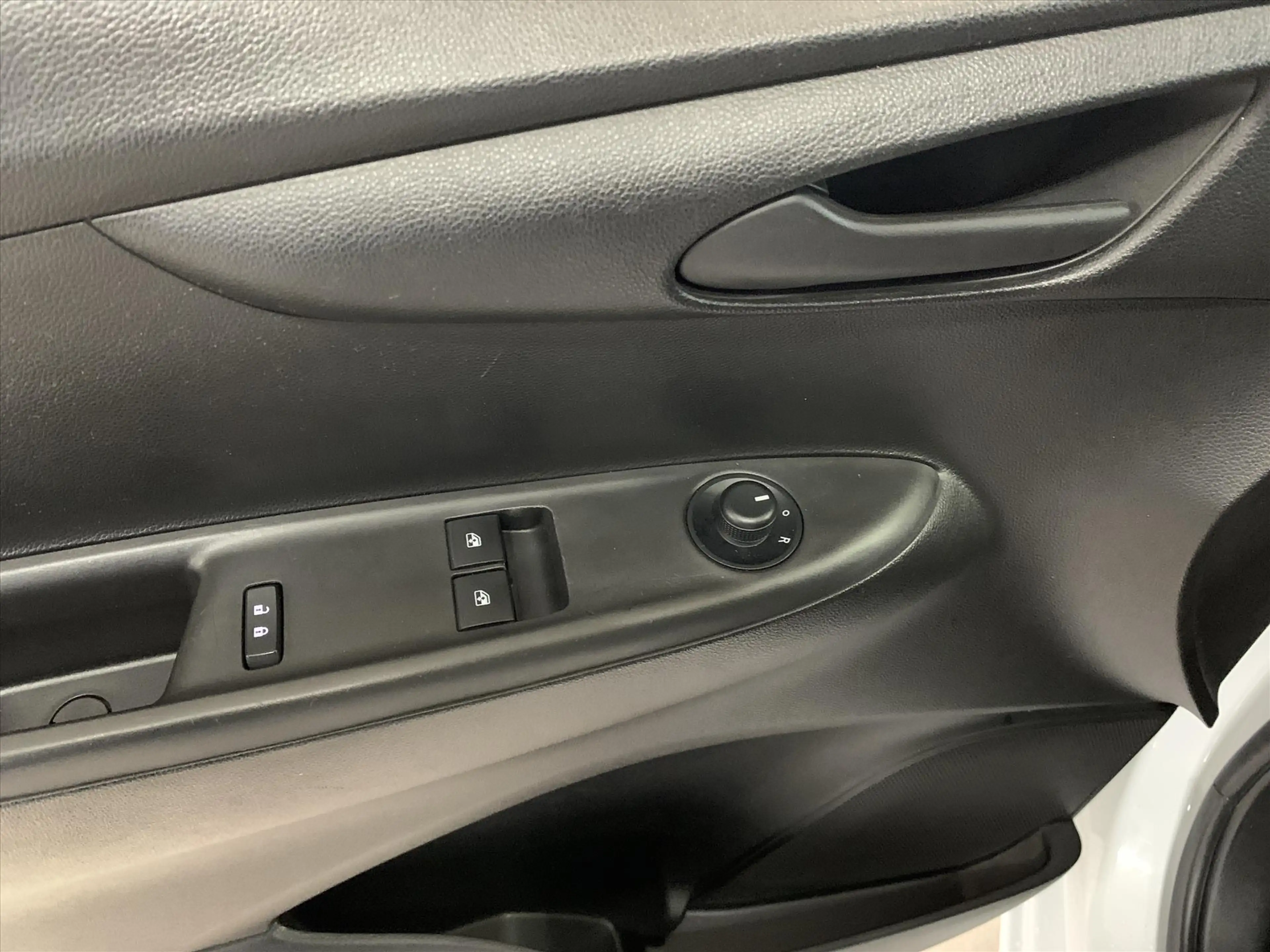 Opel Karl 1.0 Start/Stop 75pk 120 Jaar Edition — photo 14