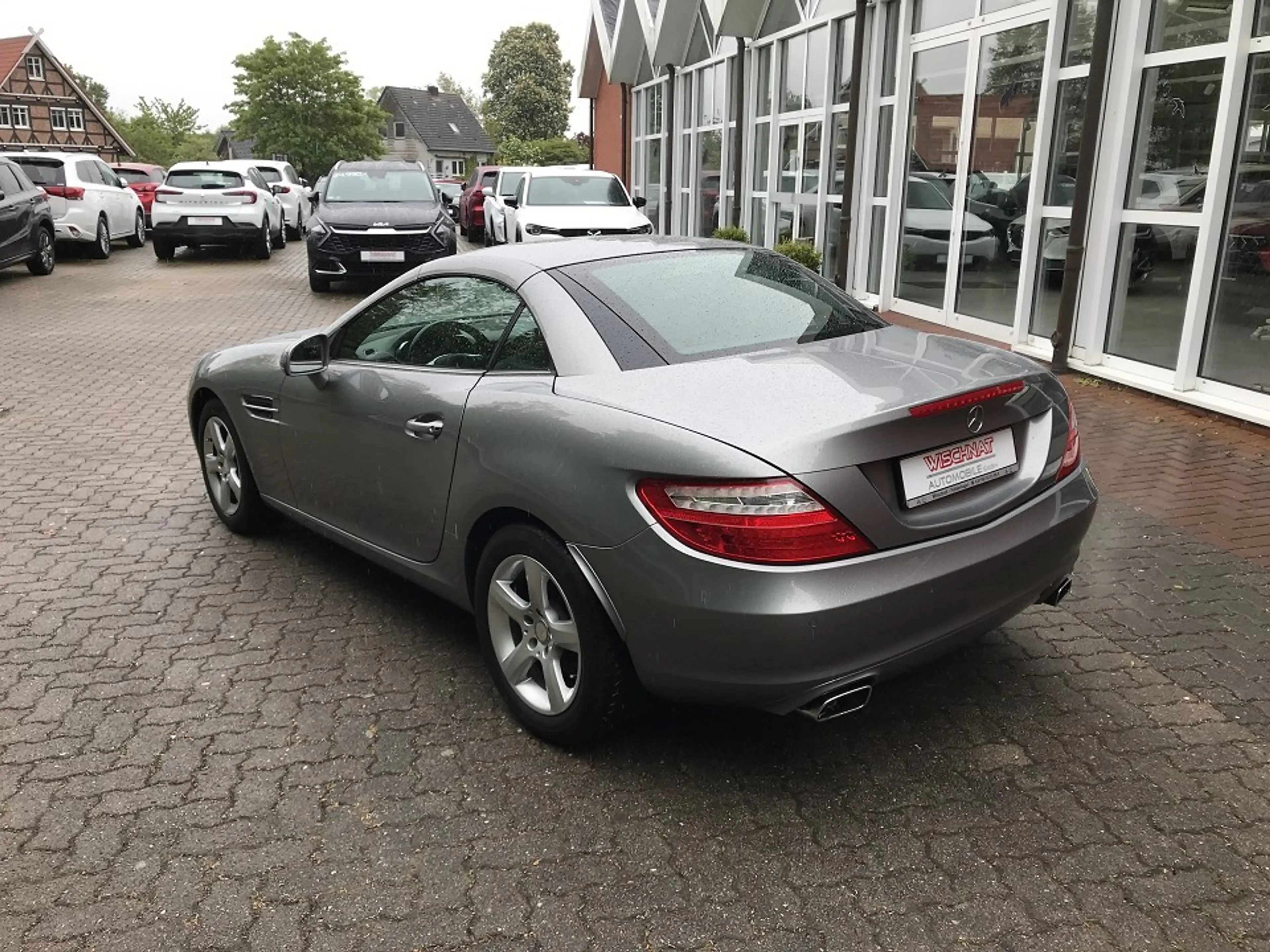 Mercedes-Benz SLK 200 BlueEFFICIENCY — photo 8