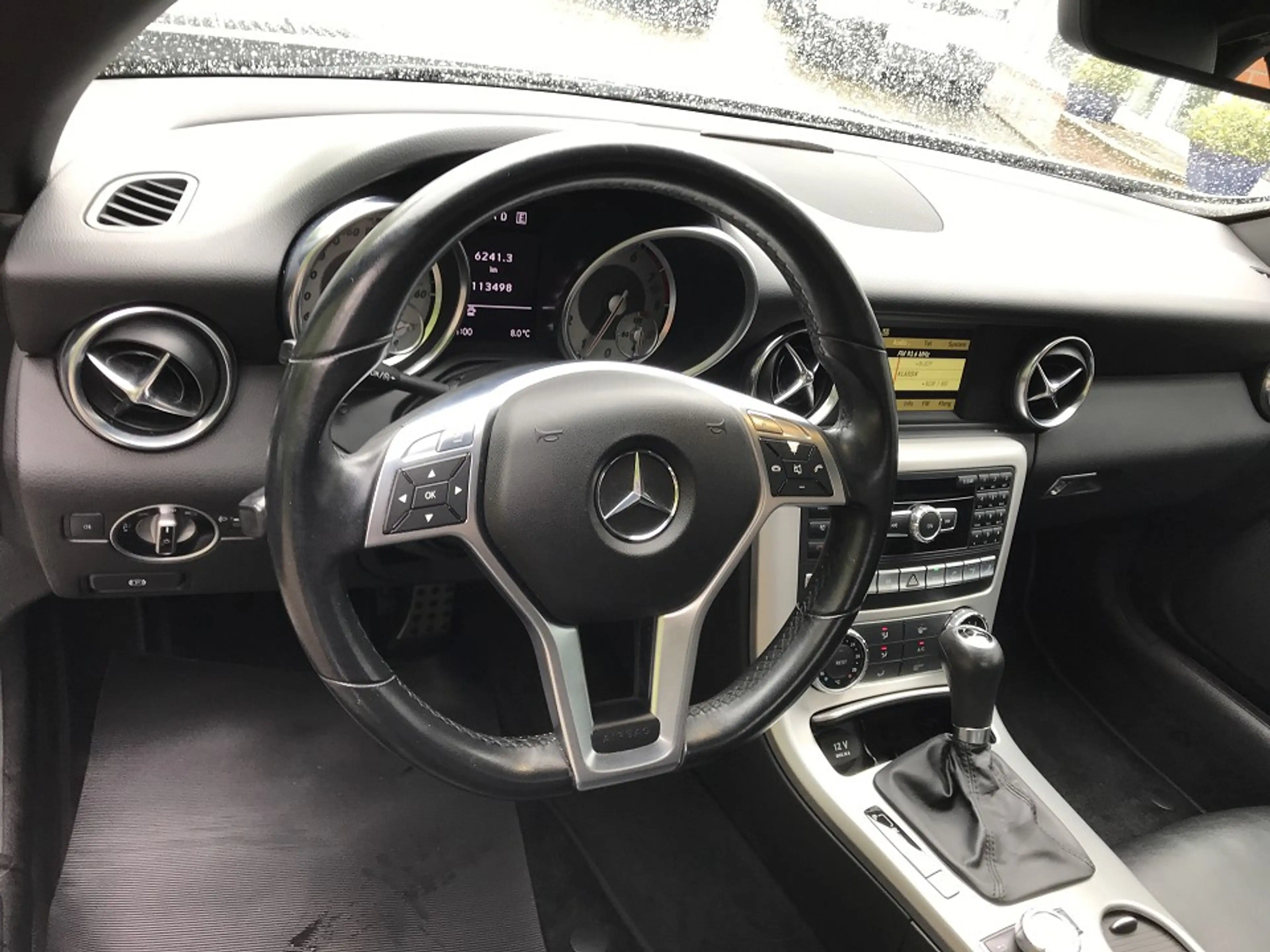 Mercedes-Benz SLK 200 BlueEFFICIENCY — photo 11