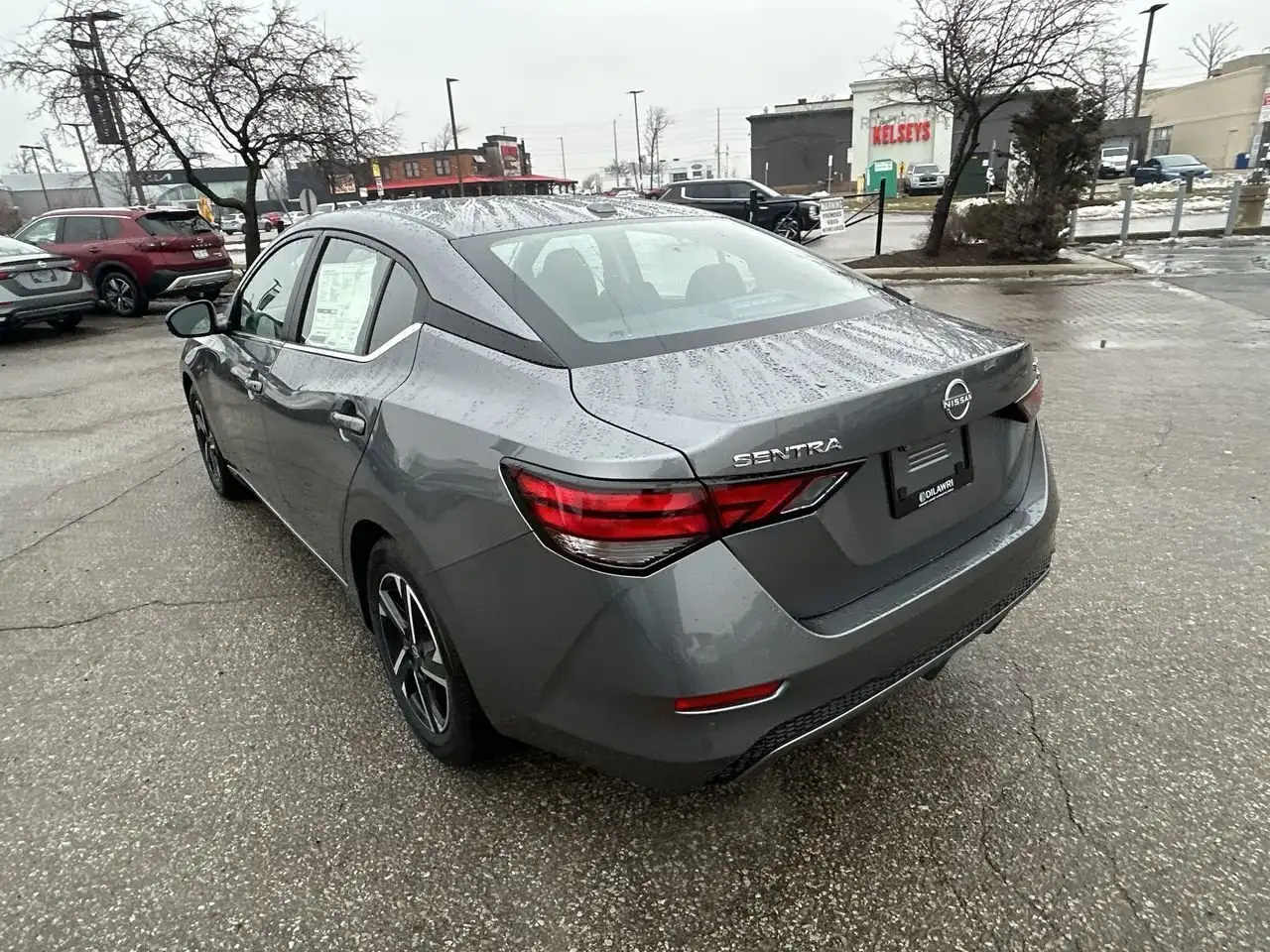 Nissan Sentra снимка Nissan Sentra