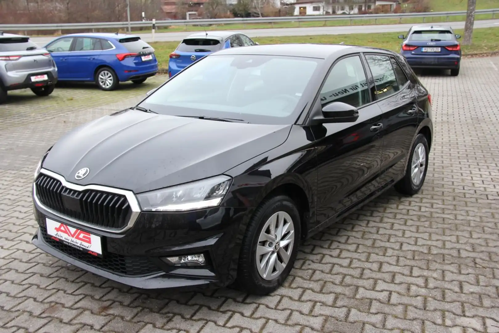 Skoda Fabia Selection LED Smart-Link Tempomat PDC ALU Zwart - 2