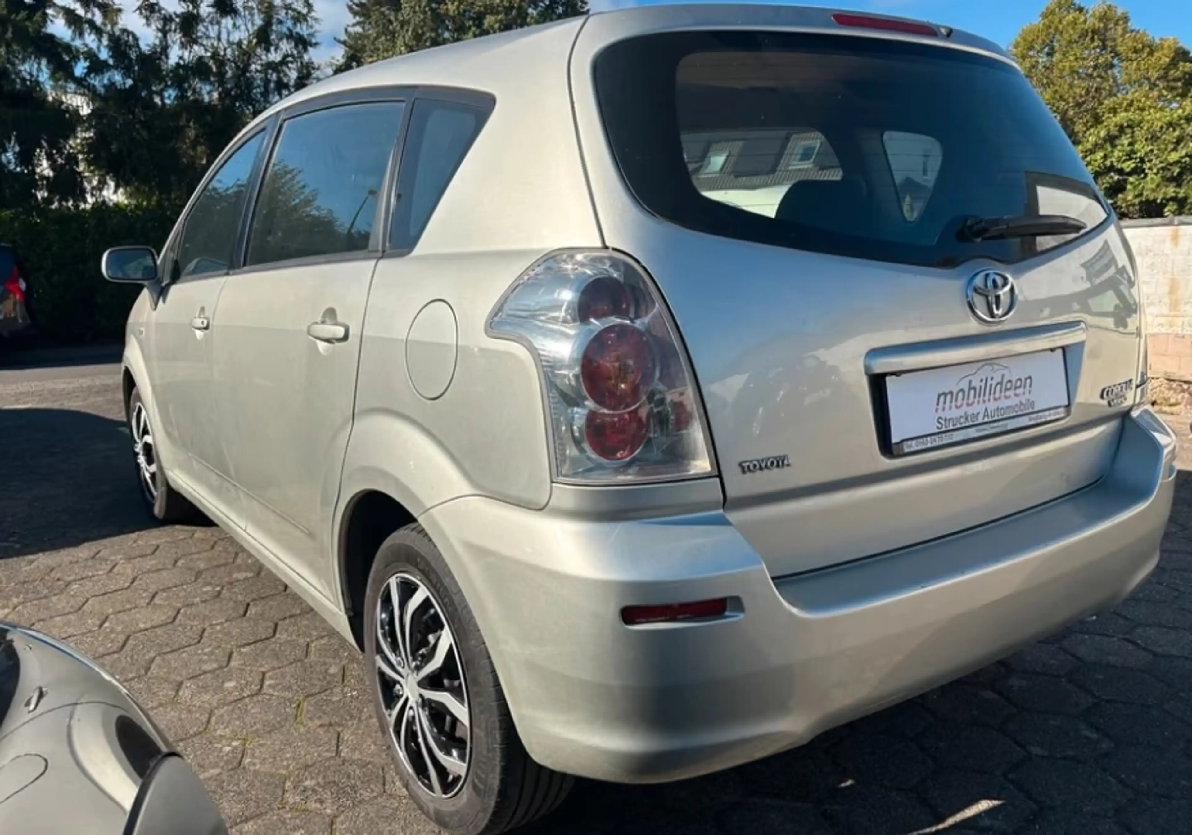 Toyota Corolla Verso Corolla Verso 1.8 sol 7.Sitzer  2.Hand — photo 4