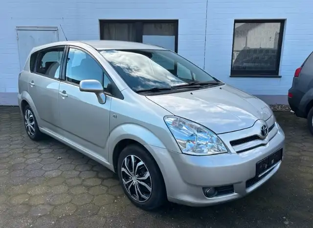 Toyota Corolla Verso Corolla Verso 1.8 sol 7.Sitzer  2.Hand Ab 99€ Mon.