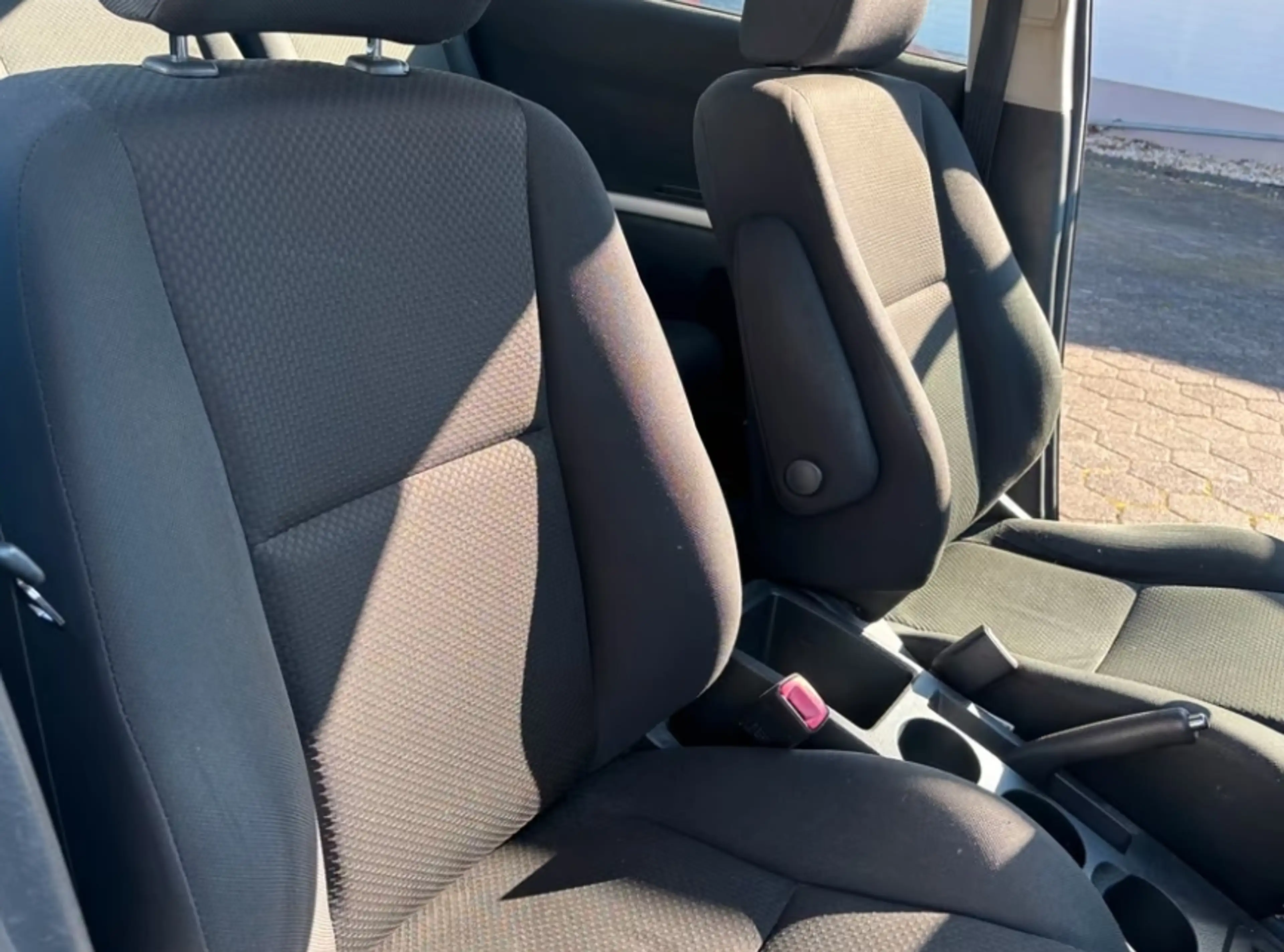 Toyota Corolla Verso Corolla Verso 1.8 sol 7.Sitzer  2.Hand — photo 9