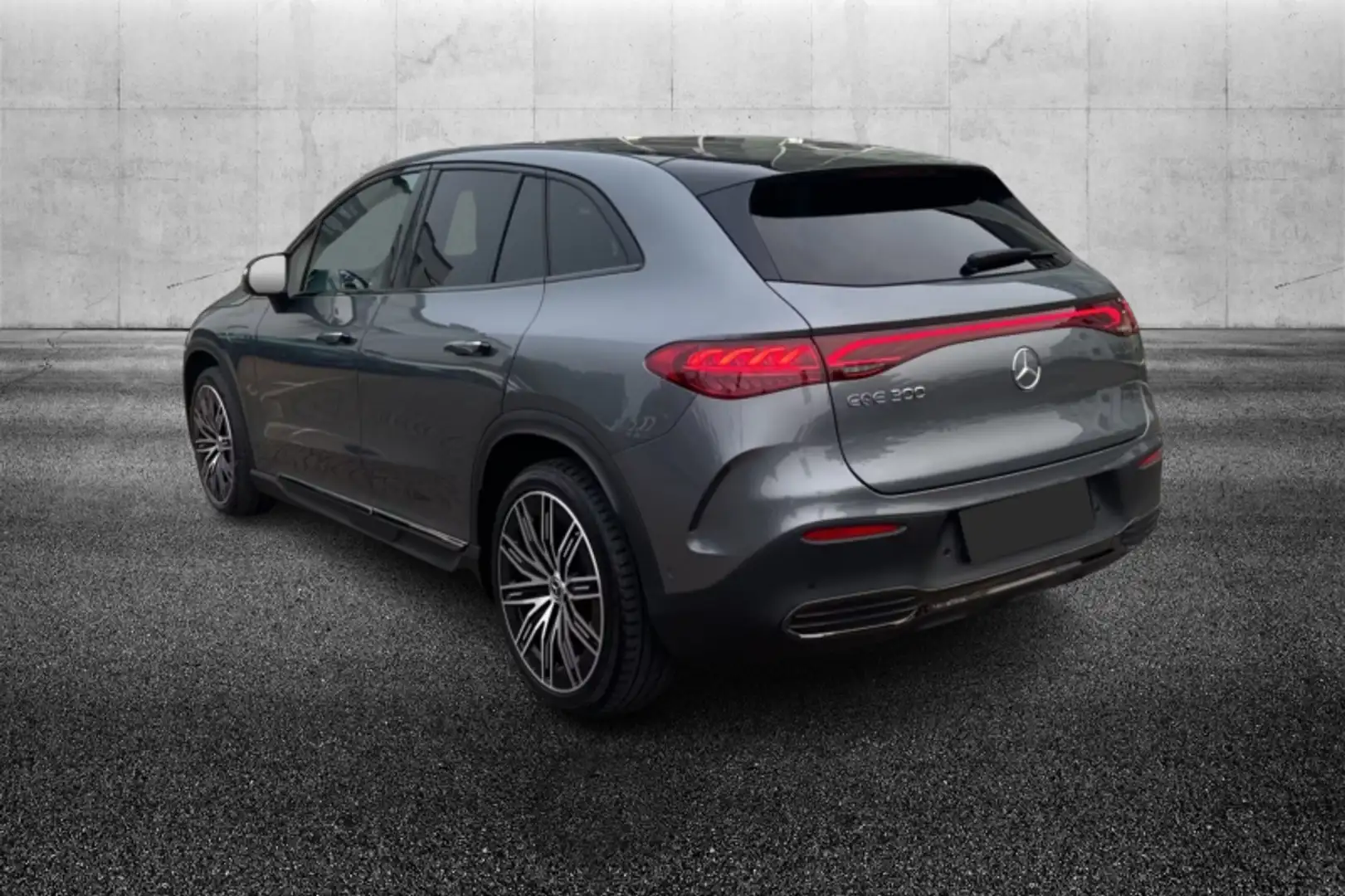Mercedes-Benz EQE SUV 300 AMG Line Premium Gris - 2