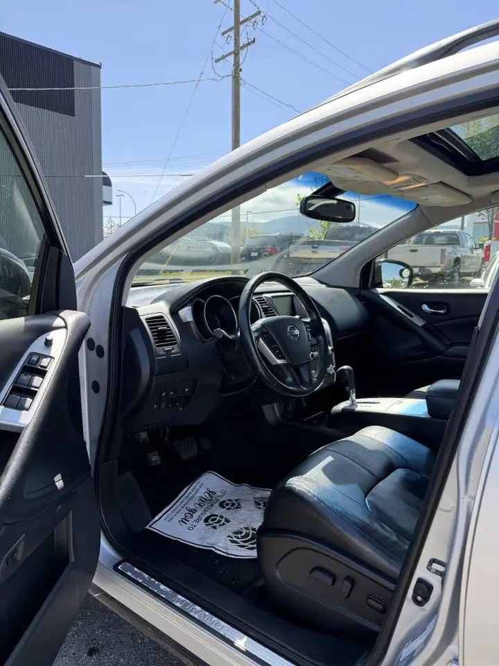 Nissan Murano снимка Nissan Murano